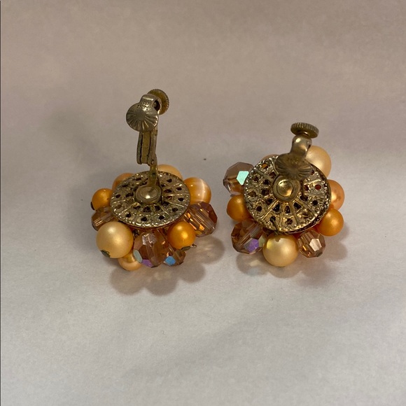 Elegant Cluster 1960’s Earrings in Gold and Orange - Picture 2 of 4